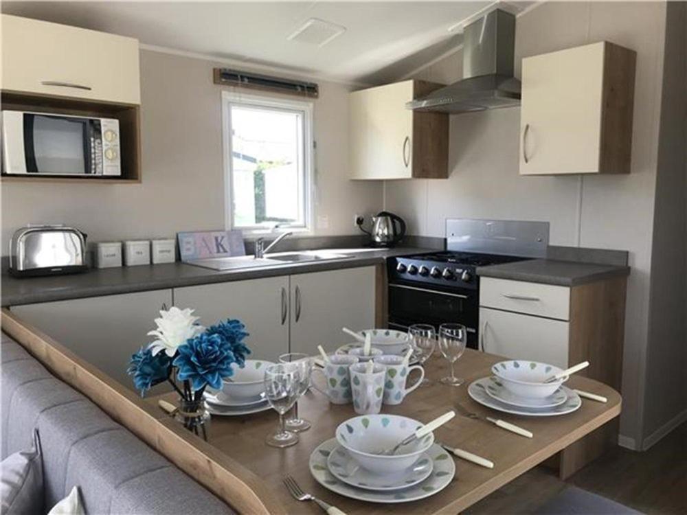 Brynteg Coastal & Country Retreat Cwm-y-glo